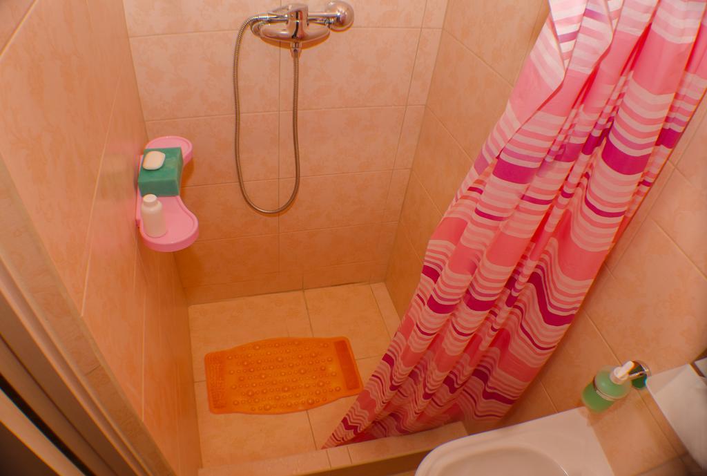 Dream Mini Hostel Харьков Экстерьер фото